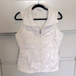 Columbia, puffy vest, size, medium color, off-white good used condition